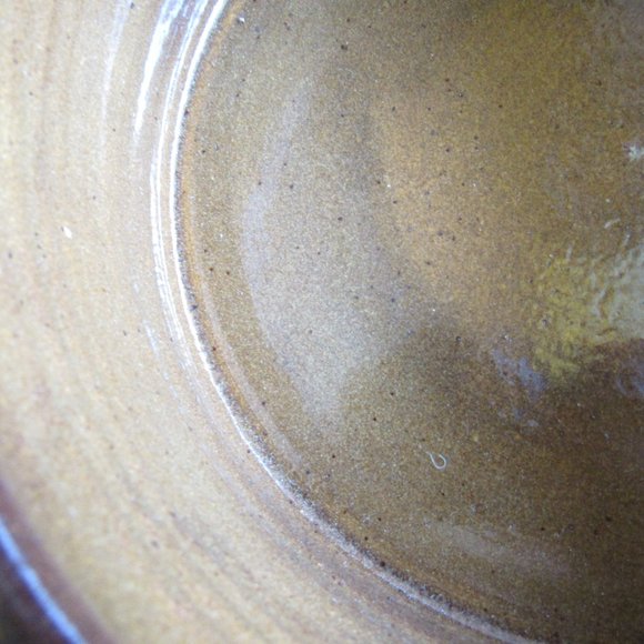 Vintage Carved Sea Shells Pottery Bowl - Picture 3 of 7